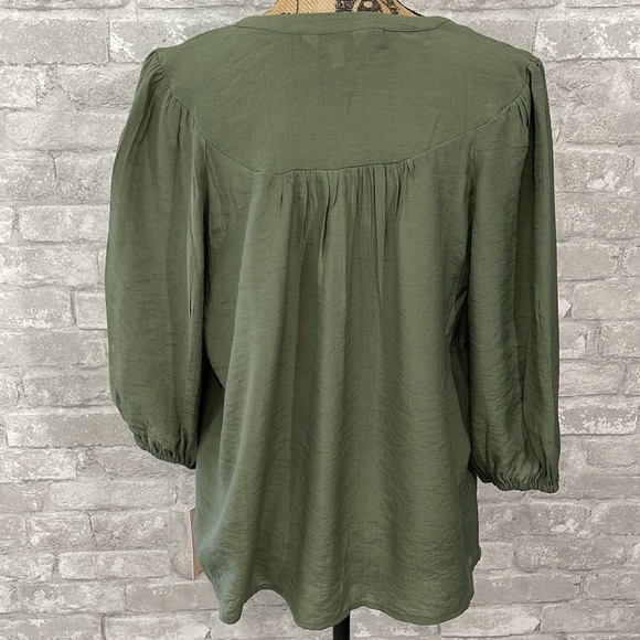 Nanette Lepore Smocked Green Button Down Top - Picture 4 of 8